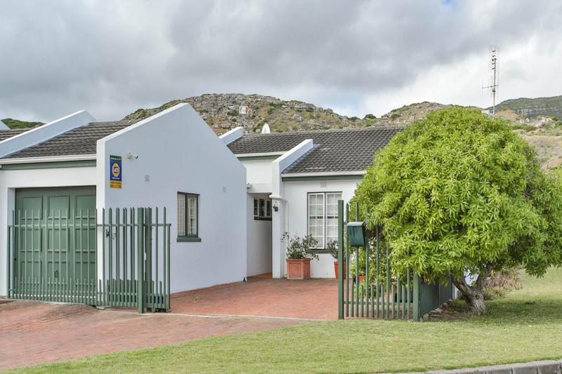 3 Bedroom Property for Sale in Fish Hoek Western Cape